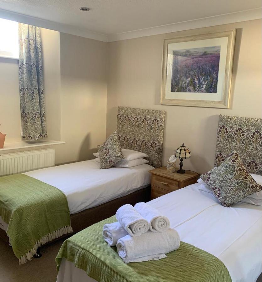 Dolphin Hotel Bovey Tracey Kültér fotó