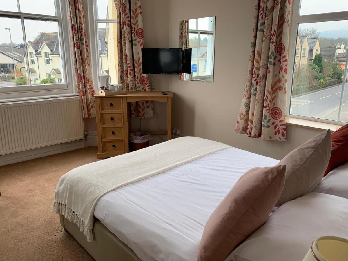 Dolphin Hotel Bovey Tracey Kültér fotó