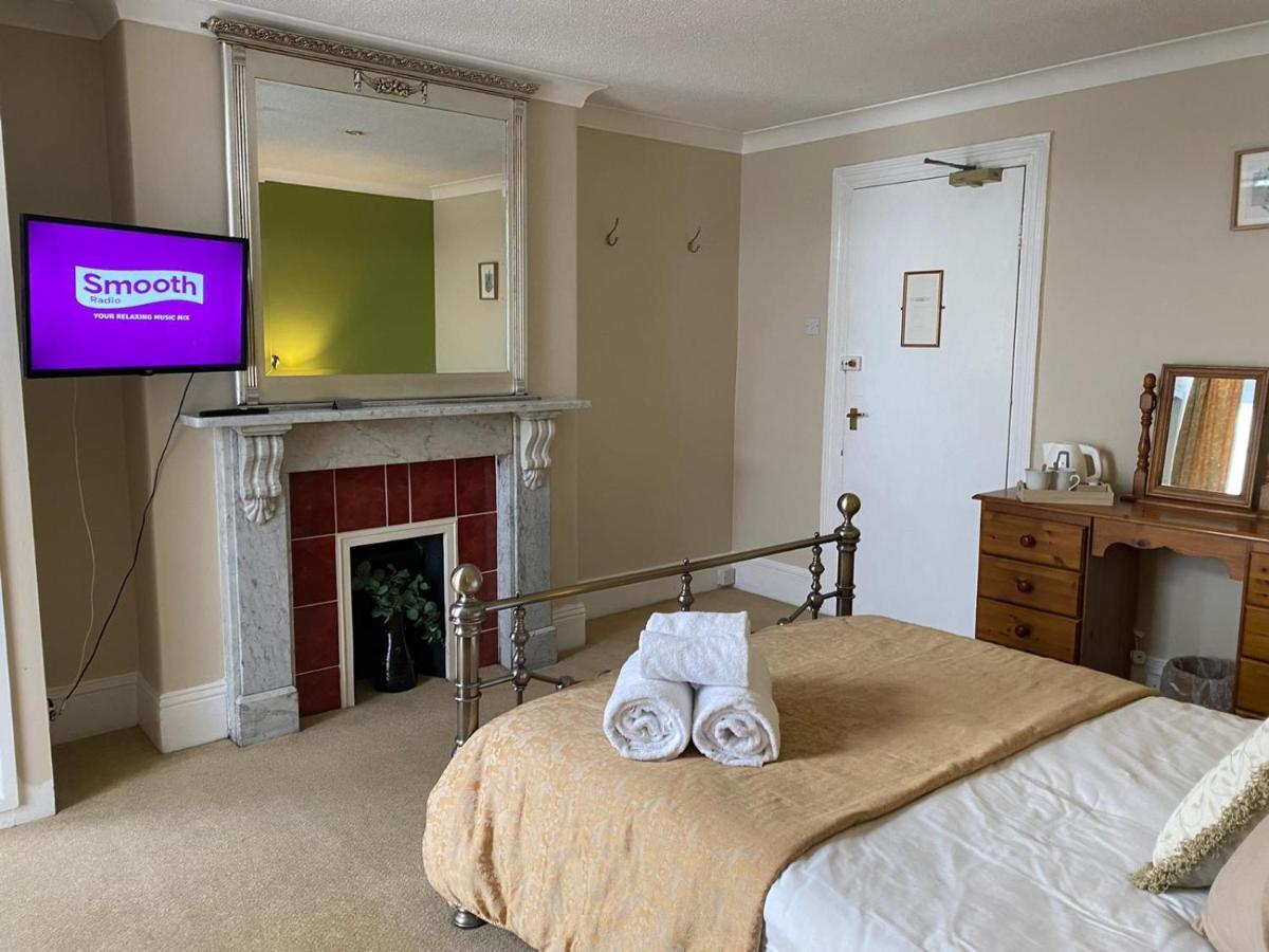 Dolphin Hotel Bovey Tracey Kültér fotó